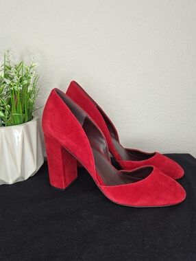 BCBGeneration Red Suede Franklyn Block Heels Size 7.5